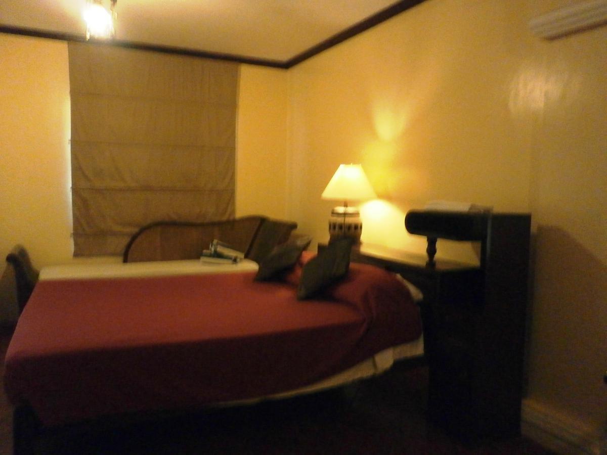 True Home Hotel Balabag  Room photo